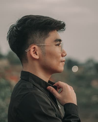 Textured Quiff với shine